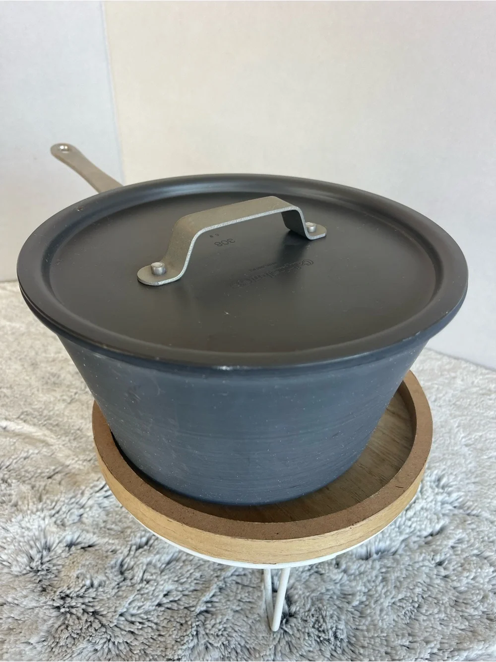Calphalon Commercial 2.5Qt 1702 1/2 Pot w/  Lid Hard Anodized